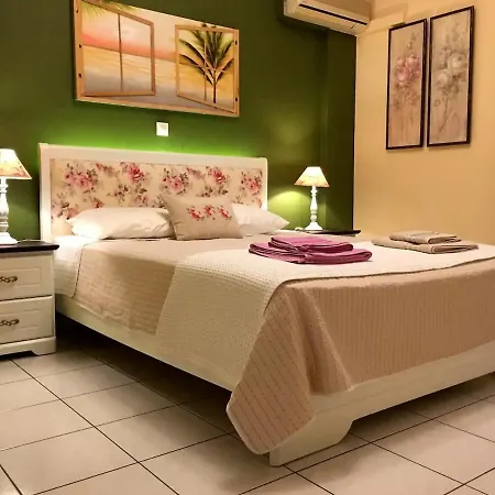 The Apartment, 1 Min Walk From * Kalamaki (Chania)