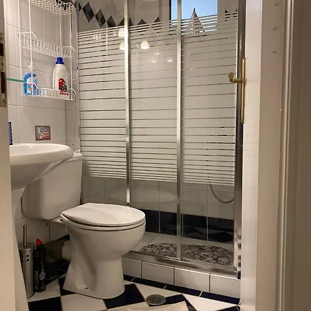 The Apartment, 1 Min Walk From * Kalamaki